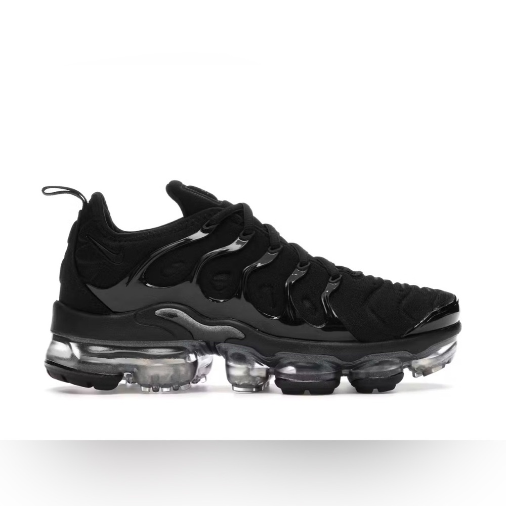 Nike Air VaporMax Plus SE
Black (Women's)